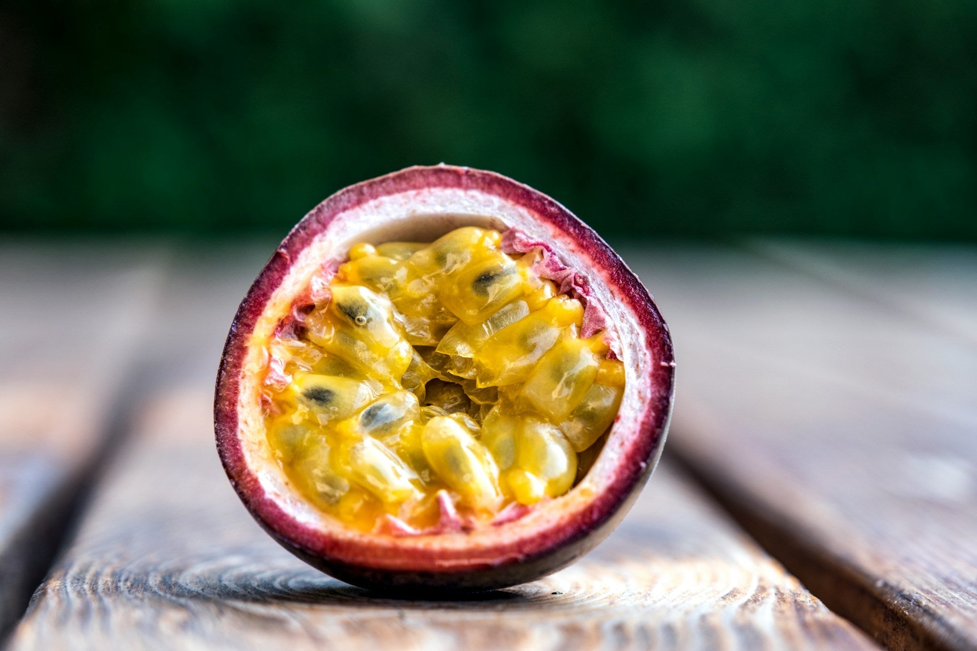 How Long Does Passionfruit Last In The Fridge? | Fridge.com