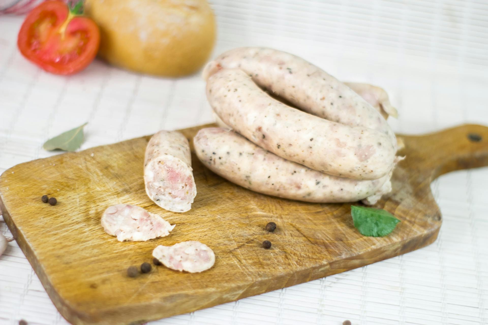 How Long Does Uncooked Breakfast Sausage Last In The Fridge? | Fridge.com