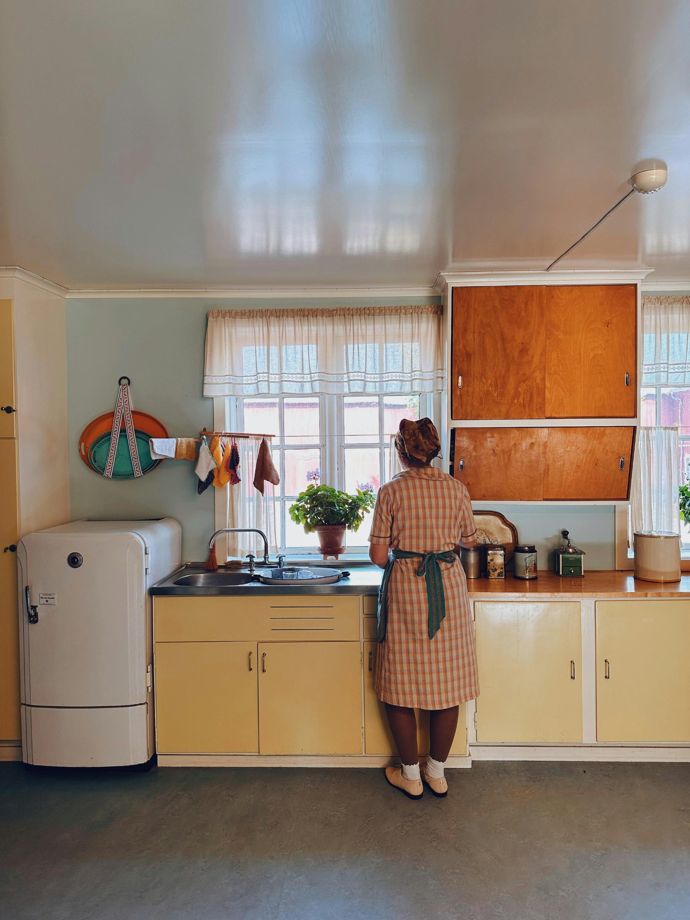 Mini Refrigerator Vintage | Fridge.com