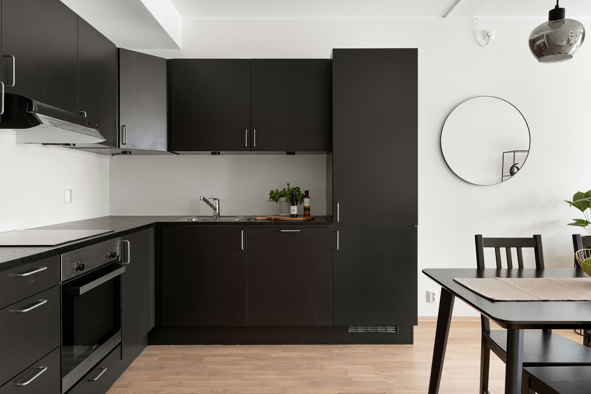 Narrow Refrigerator Vs. Panel Ready Refrigerator | Fridge.com